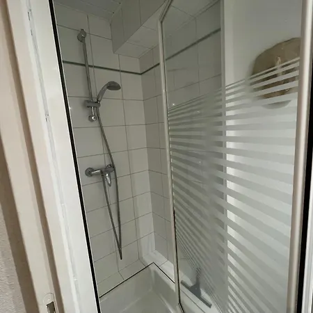 Chaleureux Altitude 1500 アパート