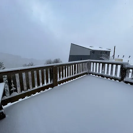 Chaleureux Altitude 1500 アパート ル・リオラン